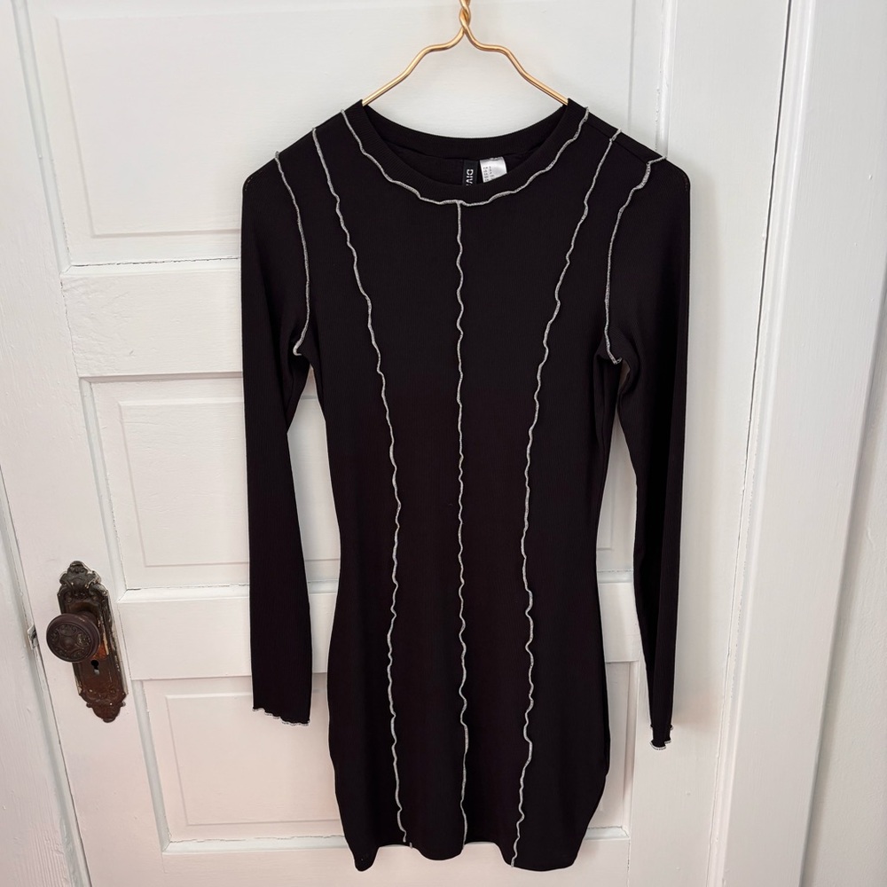 H&M Black Long Sleeve Dress